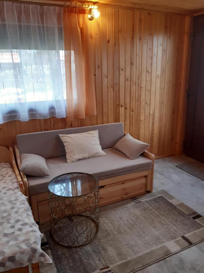 Matyas Apartman Tard エクステリア 写真